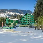Alpine Club Resort