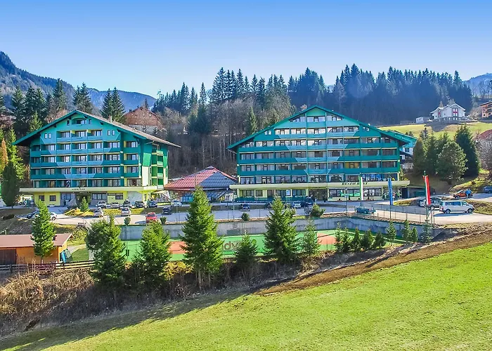 Alpine Club Resort