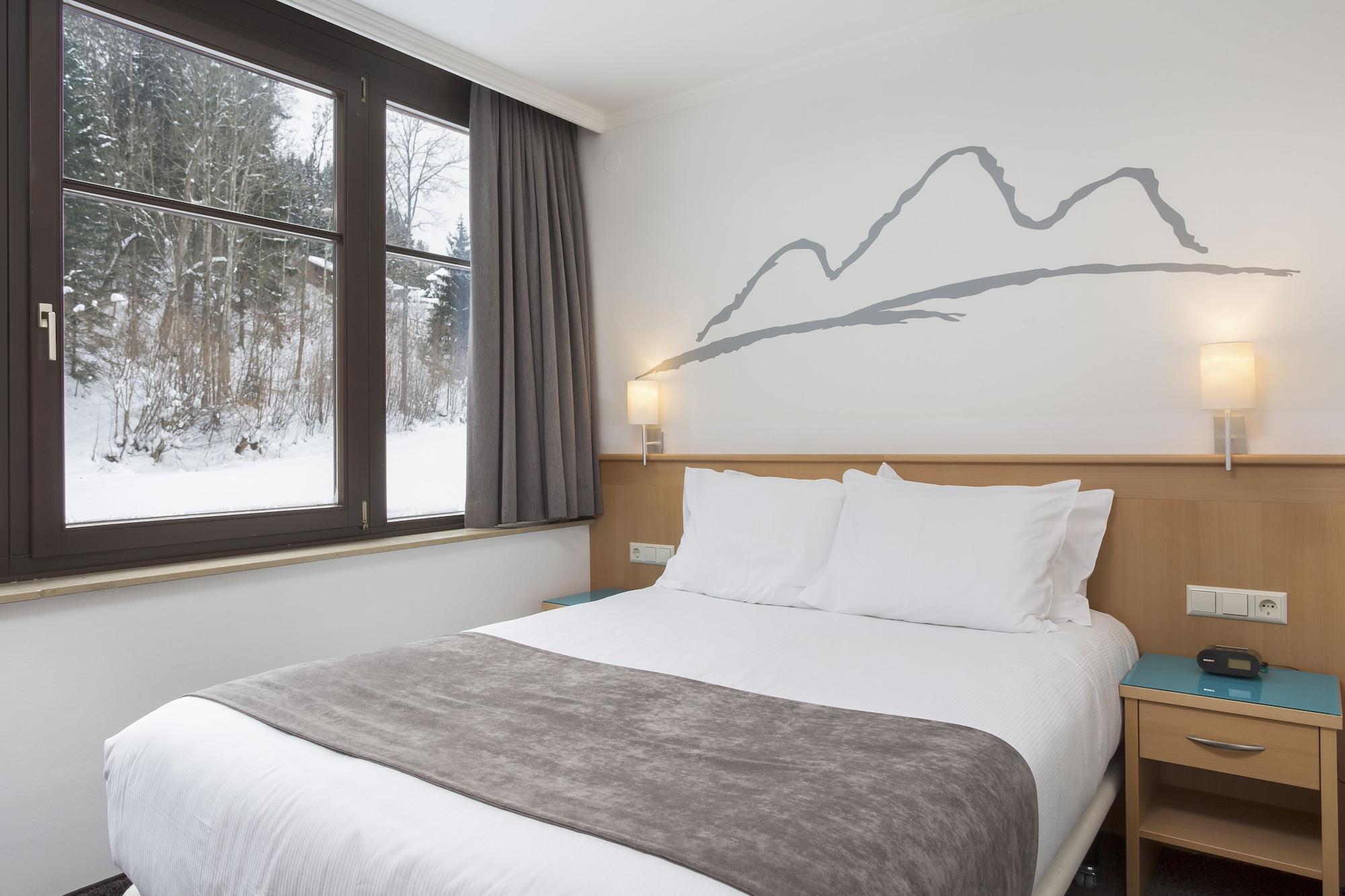 Aparthotel Alpine Club 4*