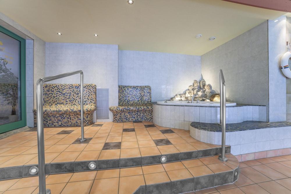 Alpine Club 4*