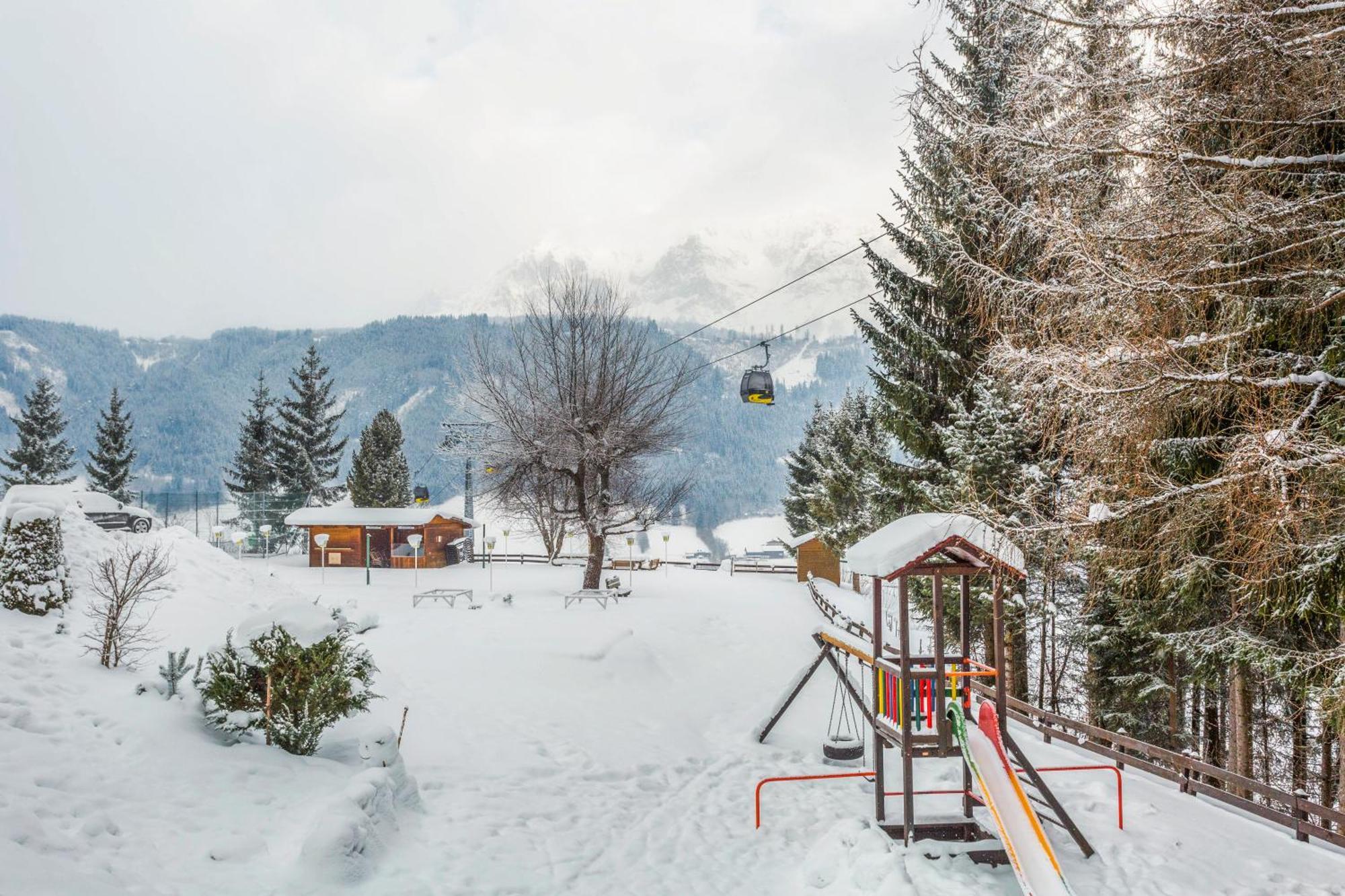Aparthotel Alpine Club