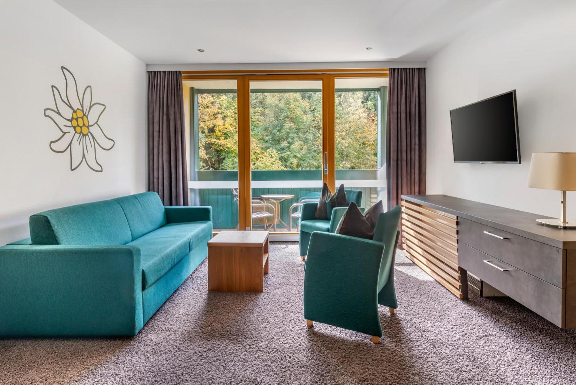 Aparthotel Alpine Club 4*