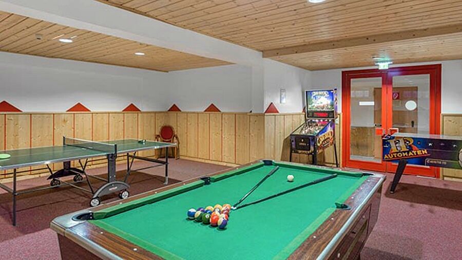 Alpine Club Aparthotel